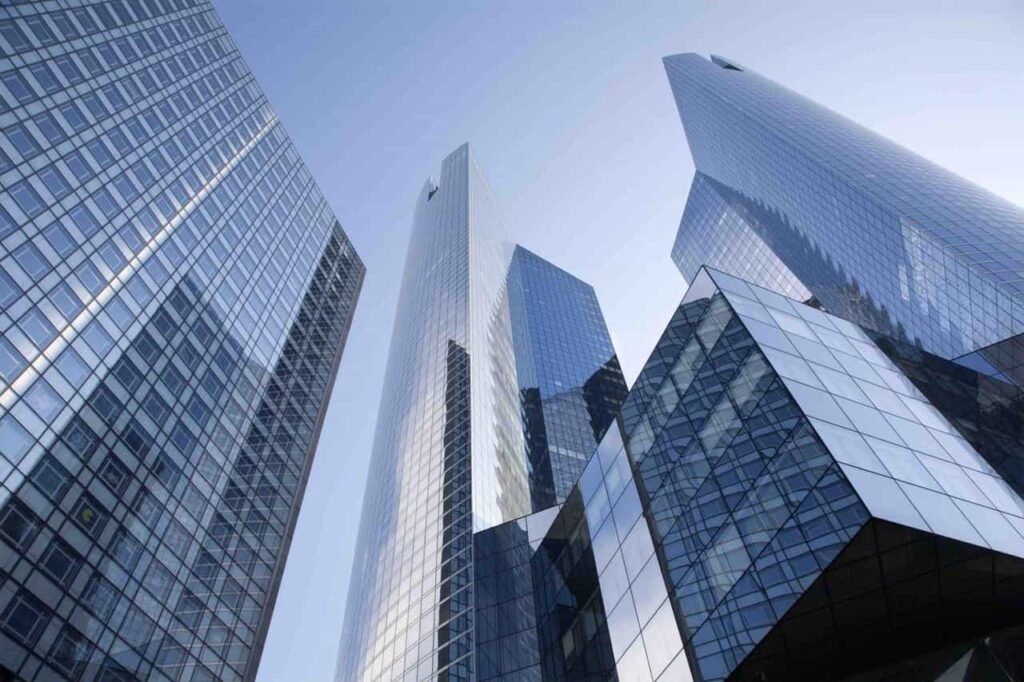 Top Real Estate Investment Strategies for High-Net-Worth Investors (2026 Edition)